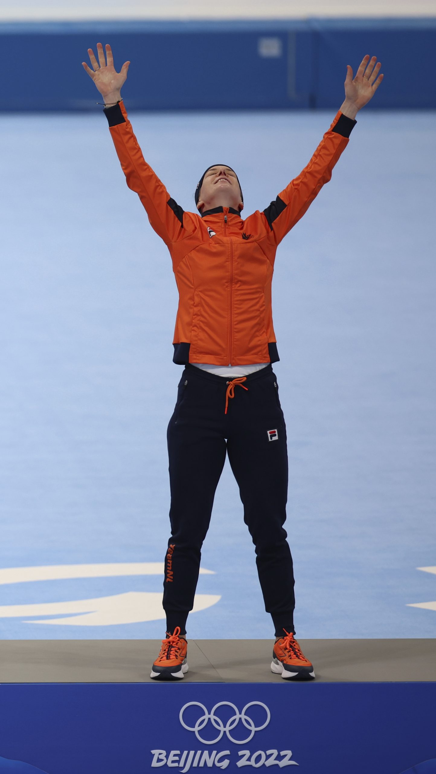 Ireen WUST of Netherlands sets new Olympic record to claim gold medal. (The Yomiuri Shimbun via AP Images )