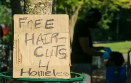 Seattle Street Barber Changes the City One Haircut at a Time